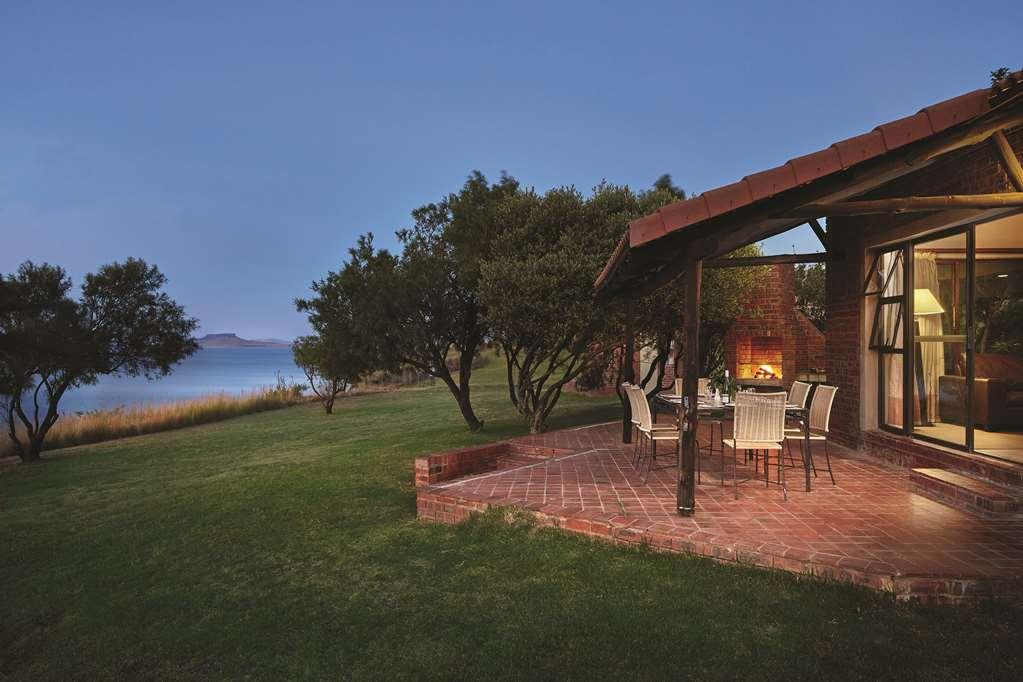 Hotel First Group Qwantani Harrismith Zimmer foto